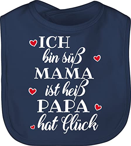 Shirtracer Baby Lätzchen - Sprüche - Ich bin süß Mama ist heiß Papa hat Glück Herzen - Unisize - Navy Blau - lustige babysachen spruch dad schlabberlatz babykleidung mit süßen sprüchen spruche mum von Shirtracer