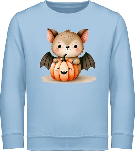 Shirtracer Sweatshirt Pullover für Jungen Mädchen - Süße Fledermaus mit Kürbis | Herbstliches und niedliches Motiv | Halloween und Herbstdeko | Herbstliches Baby und Kinder Design - 128 (7/8 Jahre) von Shirtracer
