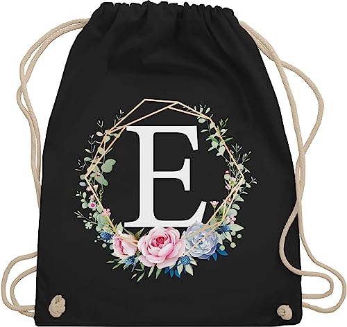 Shirtracer Turnbeutel Rucksack - Geschenk Initialen - Tasche - Blumenkranz mit Buchstabe E - Unisize - Schwarz - buchstaben anfangsbuchstabe beutelrucksäcke name stoffturnbeutel anfangsbuchstaben von Shirtracer