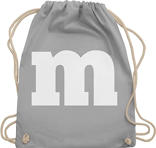Turnbeutel Rucksack - & Fasching - Taschen - M Aufdruck Karneval I M&M Schokolinse I MM Fastnacht I Fasnacht I Fasnet - Unisize - Hellgrau - wurftaschen karnevalsbeutel faschings m& stoffrucksack von Shirtracer