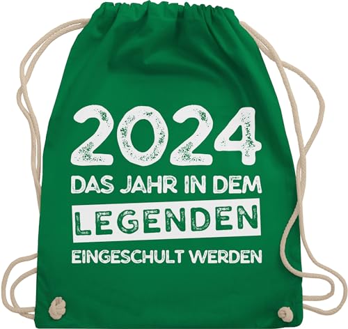 Turnbeutel Rucksack - Schulanfang & Einschulung Geschenk - 2024 Das Jahr in dem Legenden eingeschult werden - Unisize - Grün - erste schultag taschen einschulungsgeschenk schuleinführung tasche von Shirtracer