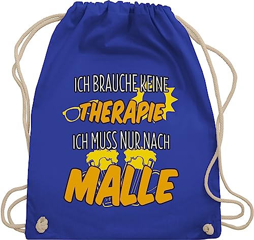 Turnbeutel Rucksack - Ich brauche keine Therapie ich muss nur nach Malle - Unisize - Royalblau - beutel baumwolle mallorca party sportbeutel stoff bag beuteltasche bags tasche gym sack backpack von Shirtracer