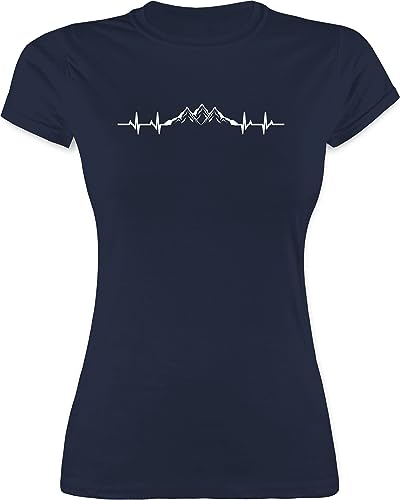 Shirt Damen - Skiurlaub Apres Ski - Berge Herzschlag - M - Navy Blau - skioutfit Bergsteiger t-Shirt Tshirt valemtinstagsgeschenk schneeberg Oberteile wanderbekleidung Skifahrer Wanderung tailliert von Shirtracer