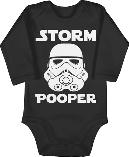 Baby Body langarm Mädchen Junge - Sprüche - Storm Pooper - Stormpooper Lustige Babygeschenke - 6/12 Monate - Schwarz - storm+pooper+body babygeschenk spruch star babybody baby-geschenke spruche von Shirtracer