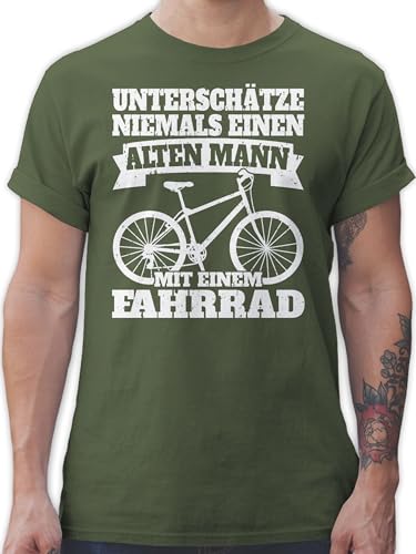 T-Shirt Herren - Bekleidung Radsport - Unterschätze Niemals einen Alten Mann mit einem Fahrrad - weiß - XXL - Army Grün - Geschenk t schirts Fahren t- Shirts männer sprüche Shirt Geschenke von Shirtracer