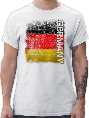 T-Shirt Herren - Fußball EM WM - Germany Vintage Flagge - L - Weiß - Shirts männer Europameisterschaft Deutschland t Shirt Fanartikel t-Shirts Fussball Tshirt 2024 Herren-Shirt von Shirtracer