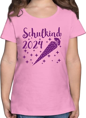 T-Shirt Mädchen - Einschulung - Schulkind 2024 - Schultüte und Sternchen - lila - 116 (5/6 Jahre) - Rosa - Schulanfang Tshirt Schulstart Kinder Shirt gastgeschenke einschulungsoutfit von Shirtracer