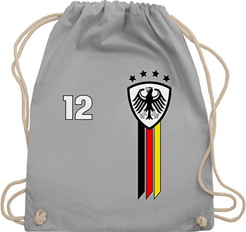 Shirtracer Turnbeutel Rucksack - Fußball EM WM - Taschen - 12. Mann Deutschland Emblem - Unisize - Hellgrau - fussball 2024 turnsack europameisterschaft fu ball fanartikel deutsche nationalmannschaft von Shirtracer