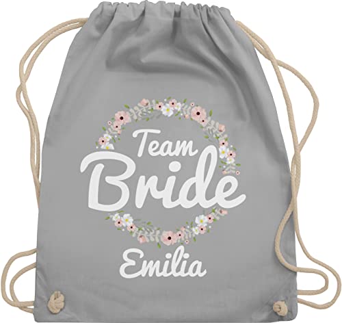 Turnbeutel Rucksack personalisiert - JGA Junggesellenabschied - Team Bride mit Blumenkranz weiss - Unisize - Hellgrau - junggesellinnenabschied sportrucksack frauen name stoffbeutel aus baumwolle von Shirtracer