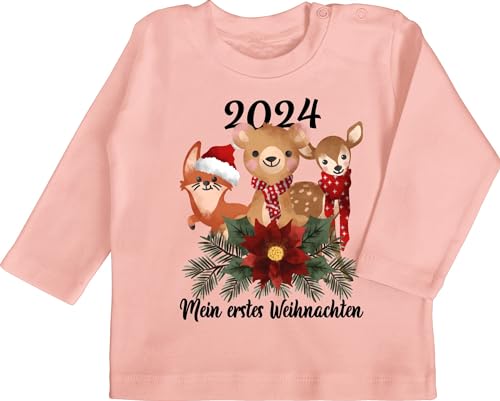 Baby Langarmshirt - Geschenke Christmas - 2024 Mein erstes Weihnachten mit süßen Tieren - schwarz - 6/12 Monate - Babyrosa - weihnachtsshirt weihnachtsshirts weihnacht babykleidung jahr outfit von Shirtracer