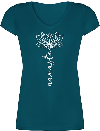 T-Shirt Damen V Ausschnitt - und Wellness Geschenk - Namaste Lotusblüte Yoga Chakra - 3XL - Türkis - yogashirth yogashirt Meditation Joga Shirts yogashirts yogashirtsdamen spirituelle Blume Shirt T-Shirt Damen V Ausschnitt - und Wellness Geschenk - Namaste Lotusblüte Yoga Chakra - 3XL - Türkis - yogashirth yogashirt Meditation Joga Shirts yogashirts yogashirtsdamen spirituelle Blume Shirt von Shirtracer