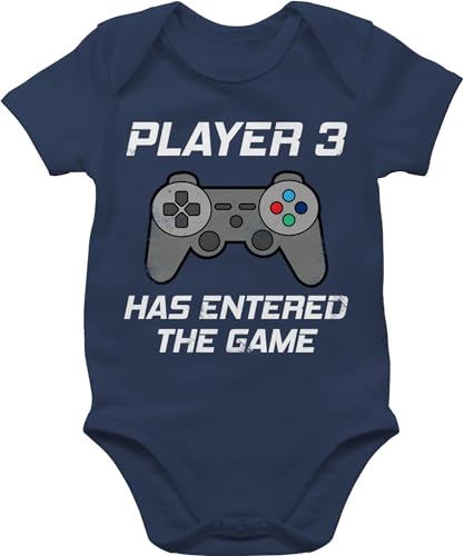 Baby Body Junge Mädchen - Zur Geburt - Player 3 has entered the game I Zocker Schwangerschaft verkünden Gamer - 6/12 Monate - Navy Blau - werdende eltern geschenk geschenke für babys born nerd von Shirtracer