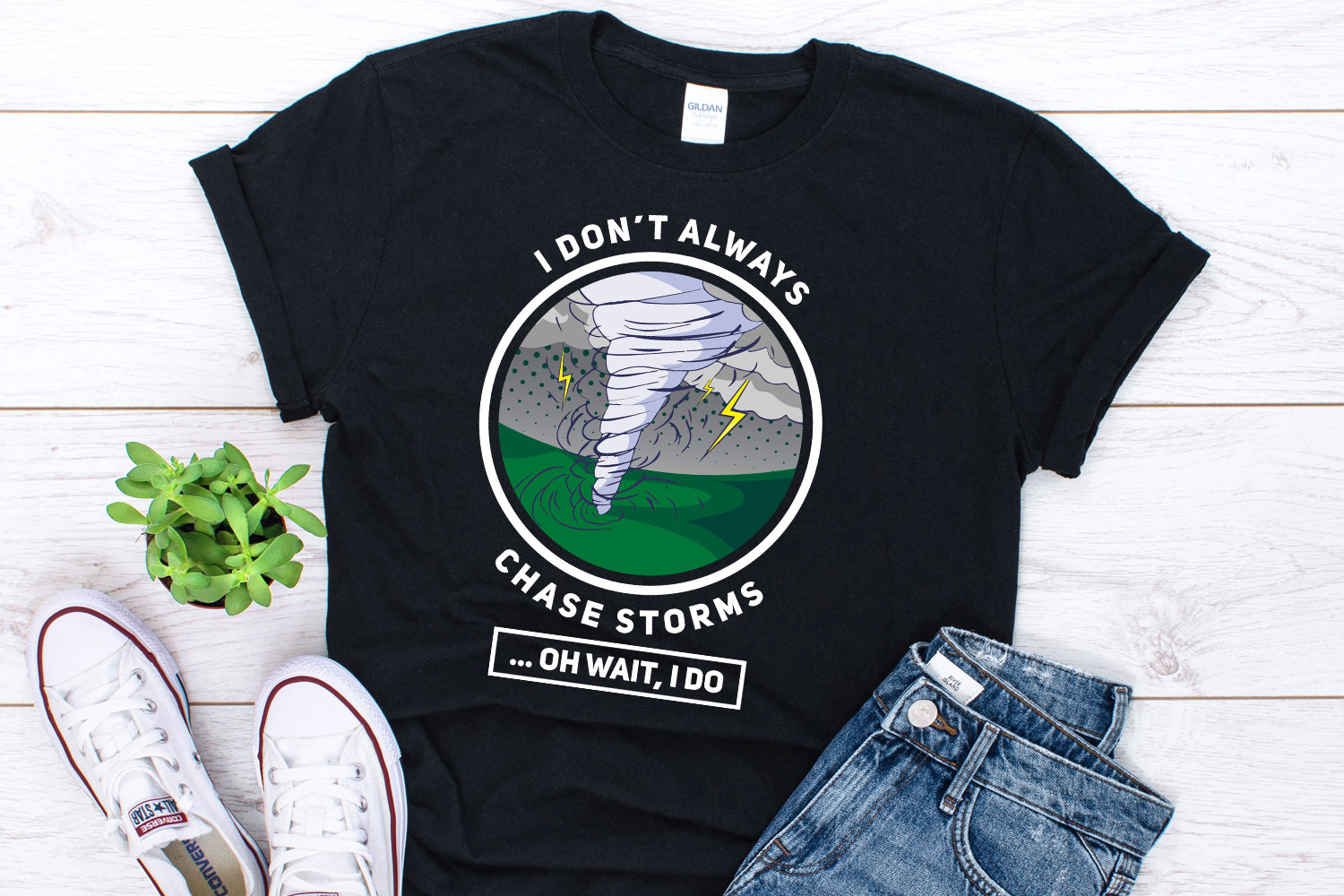 Lustiges Storm Chaser Shirt - Geschenk Tornado Hunter Tshirt Humor Meteorologie T Twister von ShirtsandGifts