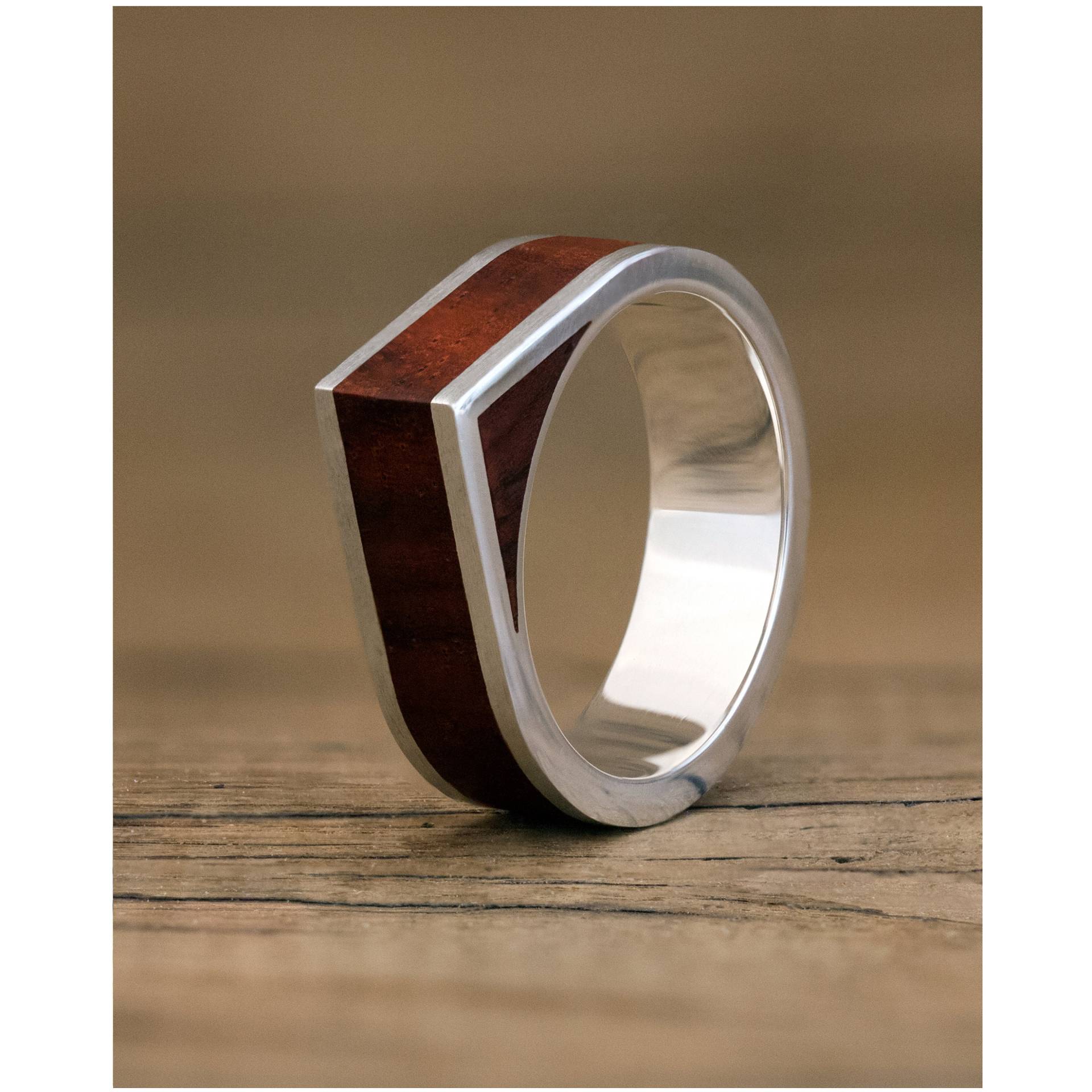 Native Edge - Wood Rings Uk von ShirubaTree