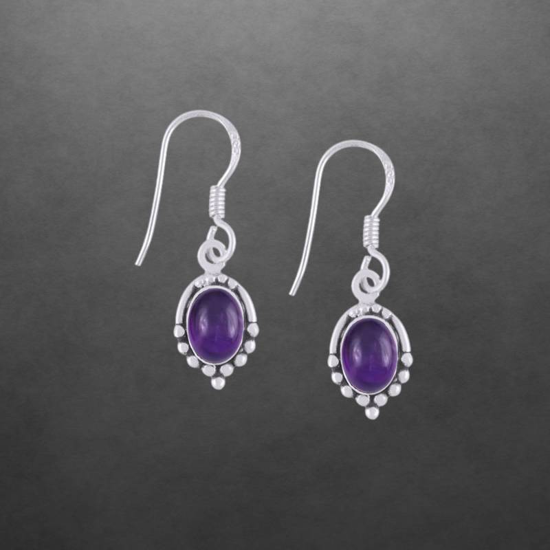 Amethyst Ohrringe 925 Sterling Silber, Geschwärzt, Cabochon Steine Amethyst Ohrringe 925 Sterling Silber, Geschwärzt, Cabochon Steine von ShivasSilver
