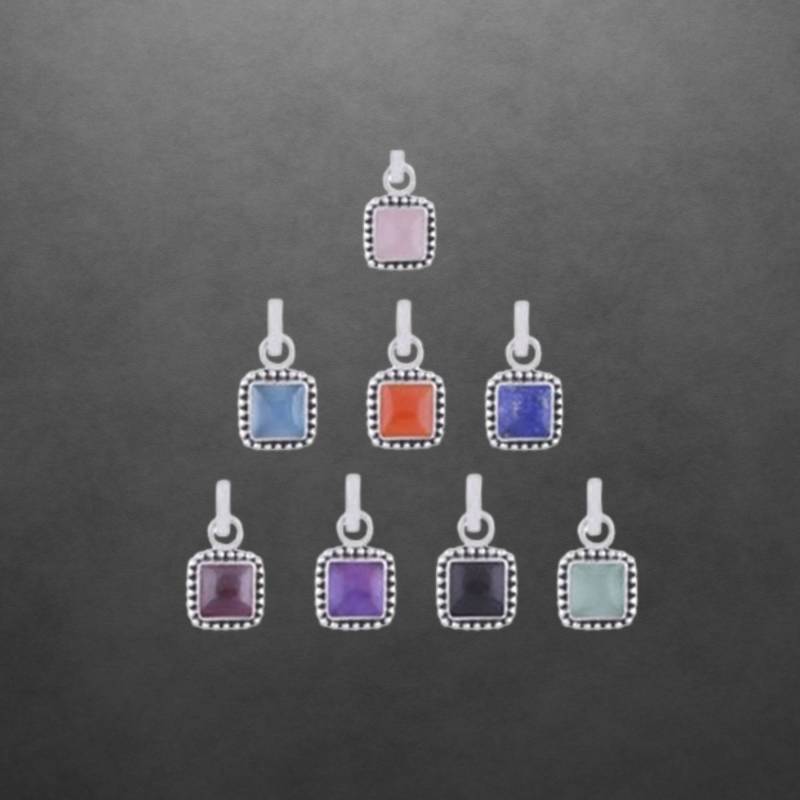 Anhänger Aus 925 Sterling Silber, Geschwärzte Details, Verschiedene Edelstein Cabochons, Zierliches Design, 20 Mm Länge von ShivasSilver