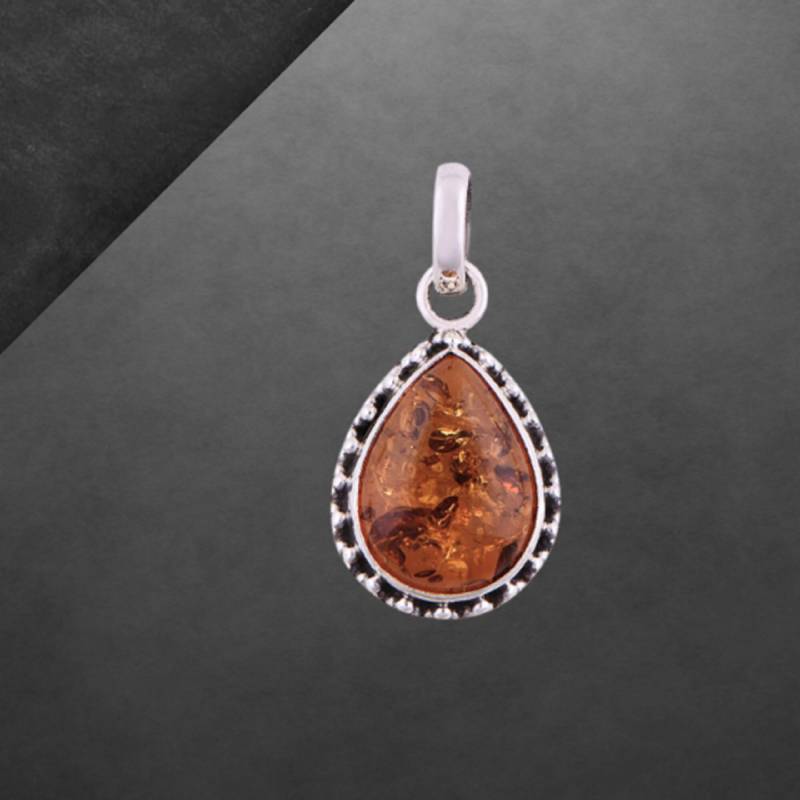 Bernstein Anhänger Aus 925 Sterlingsilber, Orange, Stein Behandelt, Silber Geschwärzt Bernstein Anhänger Aus 925 Sterlingsilber, Orange, Stein Behandelt, Silber Geschwärzt von ShivasSilver