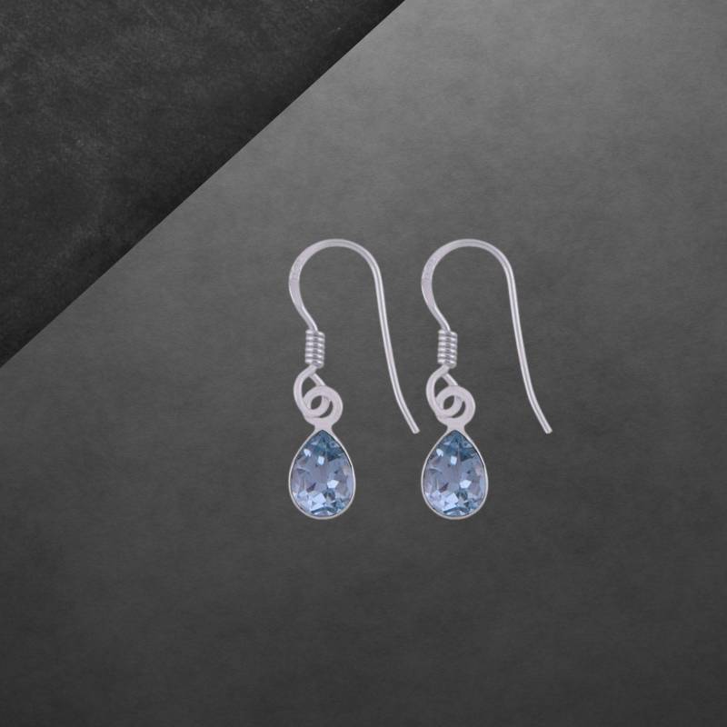 Blautopas Ohrringe 925 Sterling Silber Facettierte Tropfen, Geschenk Für Frauen von ShivasSilver