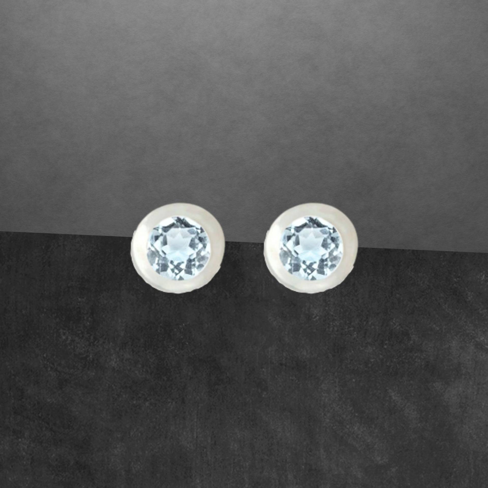 Blautopas Ohrstecker 925 Sterling Silber Neu Geschenk Für Freundin Frauen, Mädchen, Weihnachtsgeschenk Muttertaggeschenk Blautopas Ohrstecker 925 Sterling Silber Neu Geschenk Für Freundin Frauen, Mädchen, Weihnachtsgeschenk Muttertaggeschenk von ShivasSilver