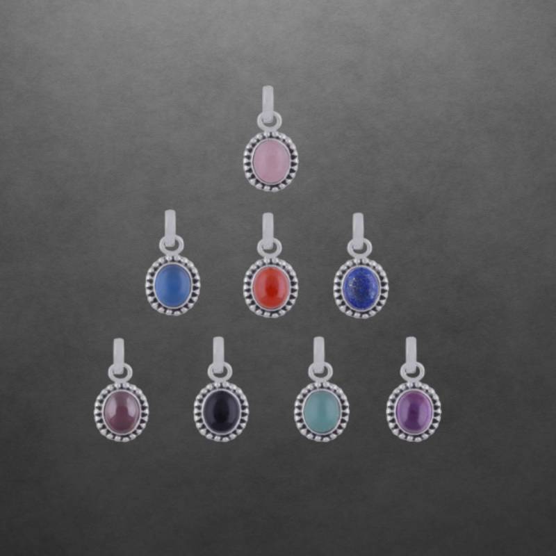 Edelsteinanhänger Aus 925 Sterling Silber, Mit Verschiedenen Edelstein, Oval, Zierliches Design von ShivasSilver