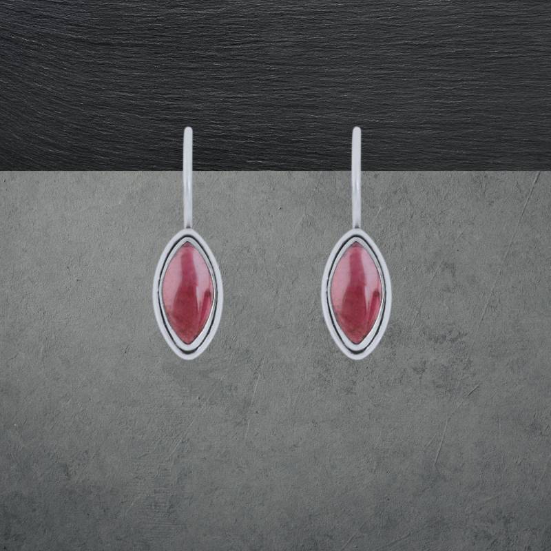 Granat Ohrringe 925 Sterling Silber, Geschwärzt, Cabochon Mit Hakenverschluss 2399 von ShivasSilver