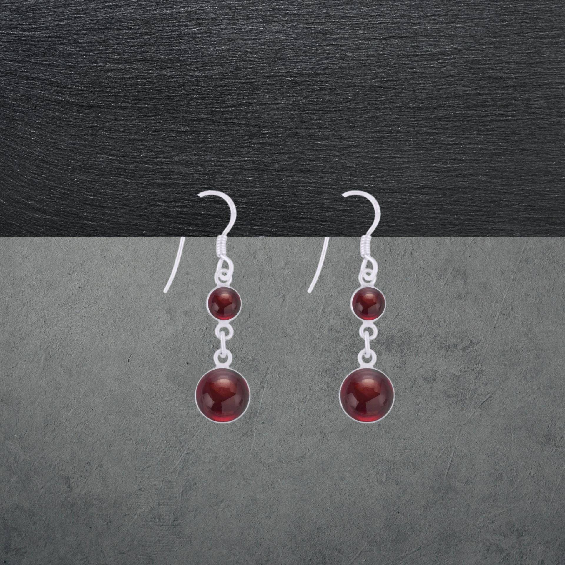 Granat Ohrringe 925 Sterling Silber, Runde Cabochons, Modernes Design 75Z von ShivasSilver