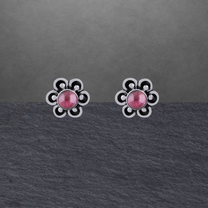 Granat Ohrstecker Aus 925 Sterling Silber, Geschwärzt, Runde Cabochons, Blüte Granat Ohrstecker Aus 925 Sterling Silber, Geschwärzt, Runde Cabochons, Blüte von ShivasSilver