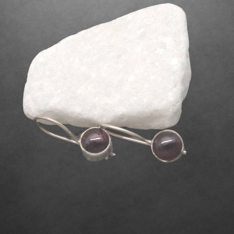 Granat Ohrringe 925 Sterling Silber, Geschwärzt, Cabochon, Haken Verschließbar, 7788 von ShivasSilver