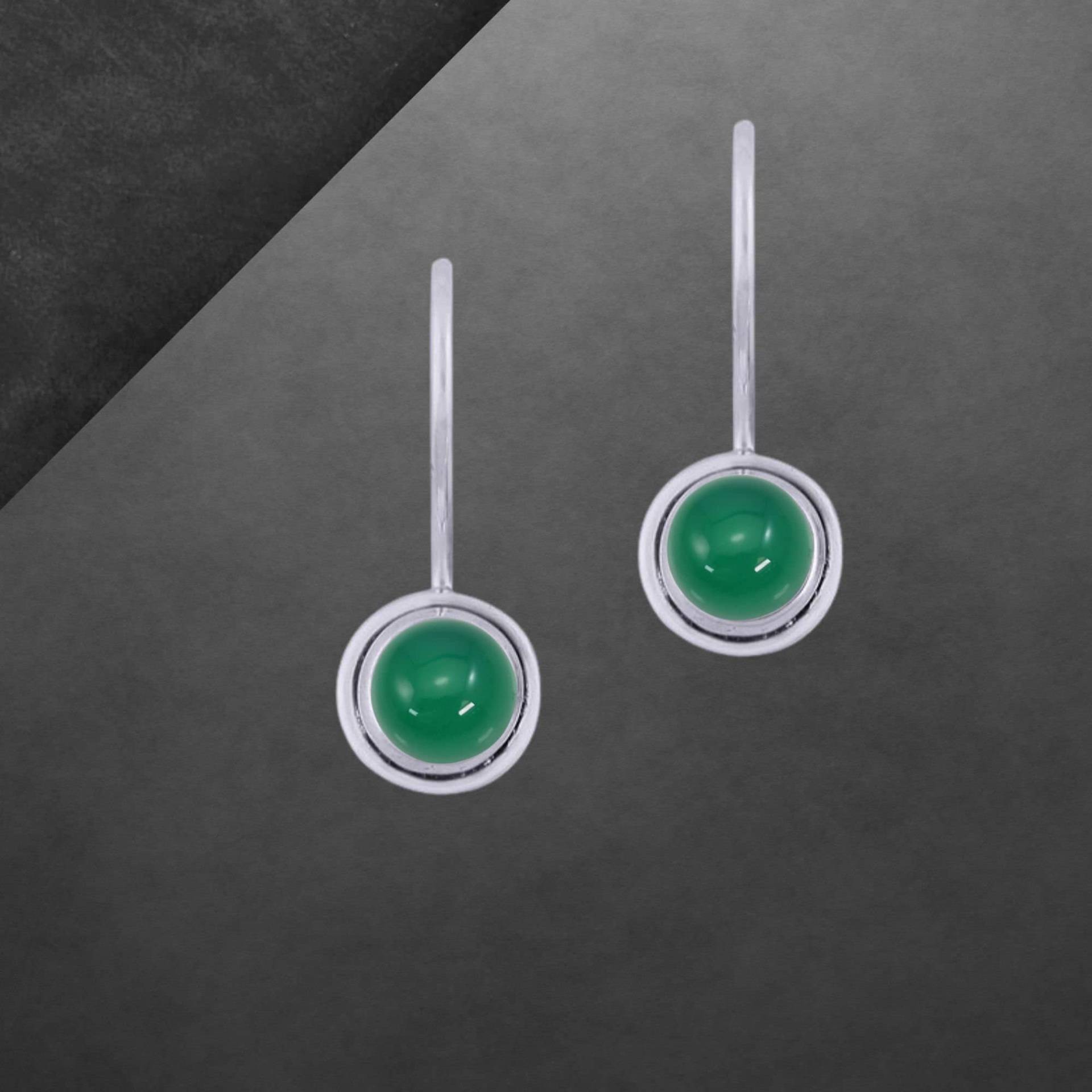 Grüner Achat Ohrringe, 925 Sterling Silber, Geschwärzt, Cabochon, Hakenverschluss von ShivasSilver