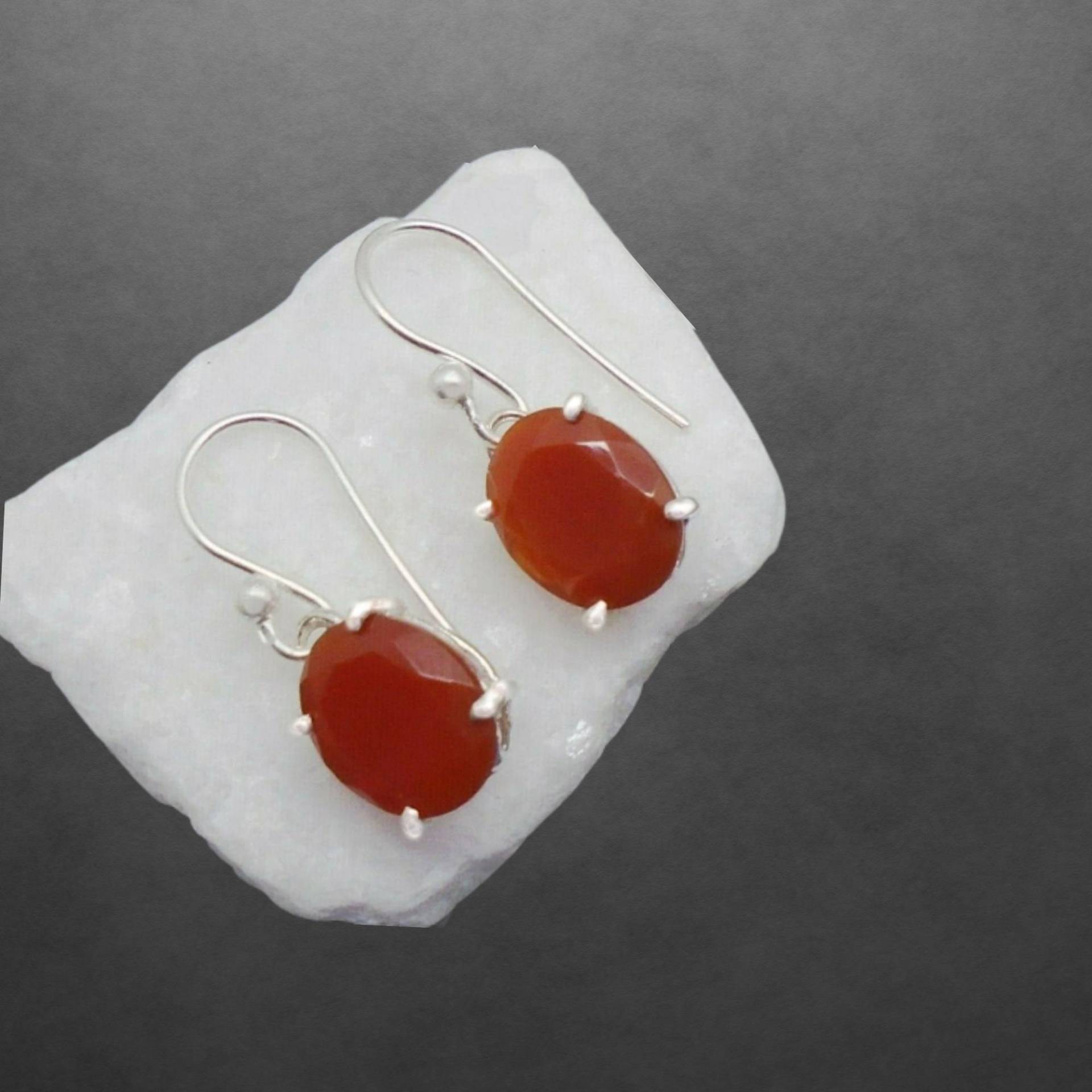 Karneol Ohrringe 925 Sterling Silber, Facettiert, Rotbraune Farbe Variiert 3666 von ShivasSilver