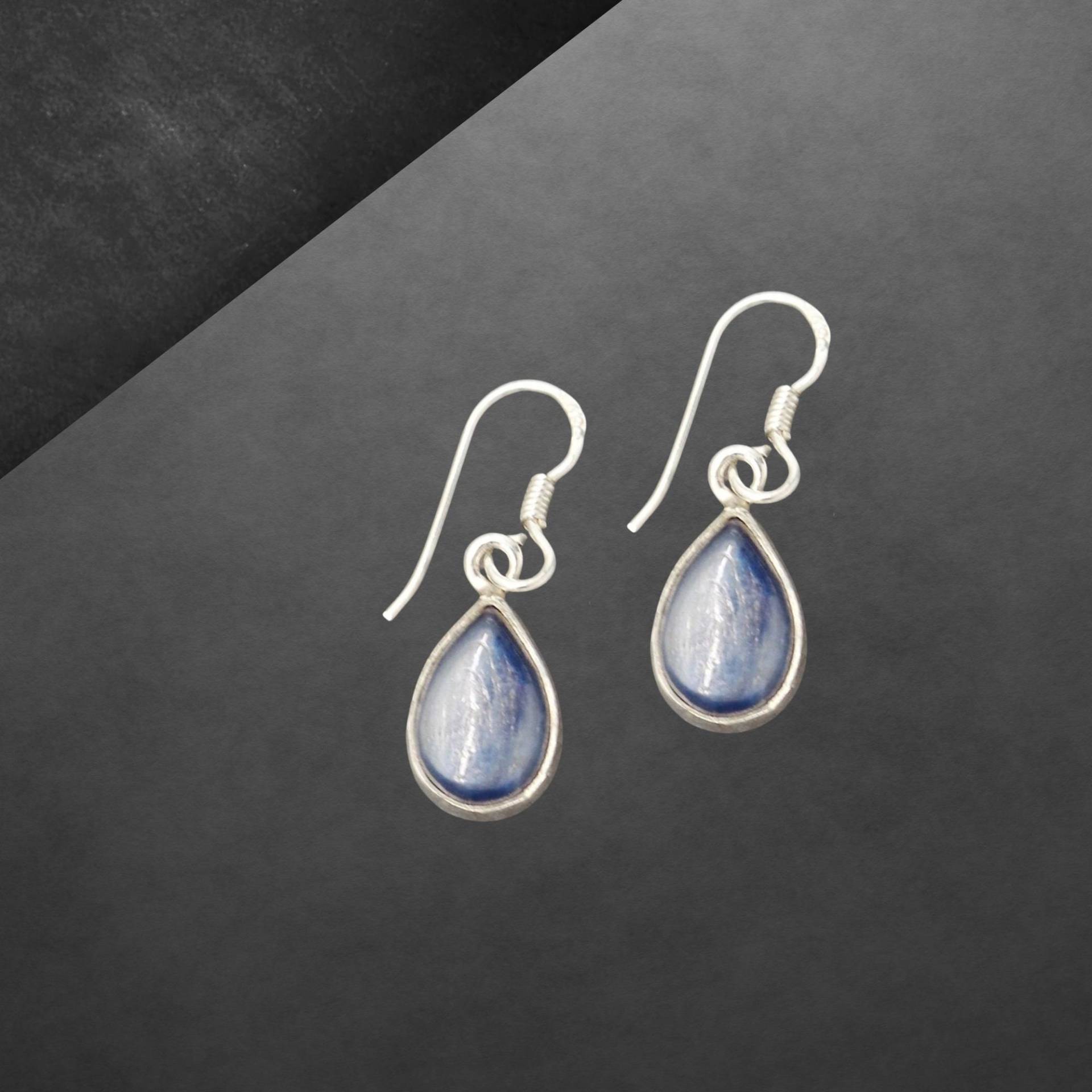 Kyanit Zierliche Ohrringe 925 Sterling Silber Neu Geschenk Für Freundin Ostern Kyanit Zierliche Ohrringe 925 Sterling Silber Neu Geschenk Für Freundin Ostern von ShivasSilver