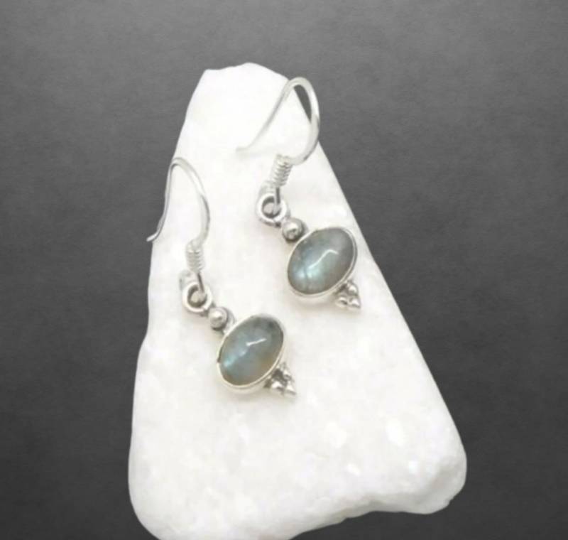 Labradorit Zierliche Ohrringe 925 Sterling Silber Neu Geschenk Für Freundin Frauen, Mädchen, Weihnachtsgeschenk von ShivasSilver