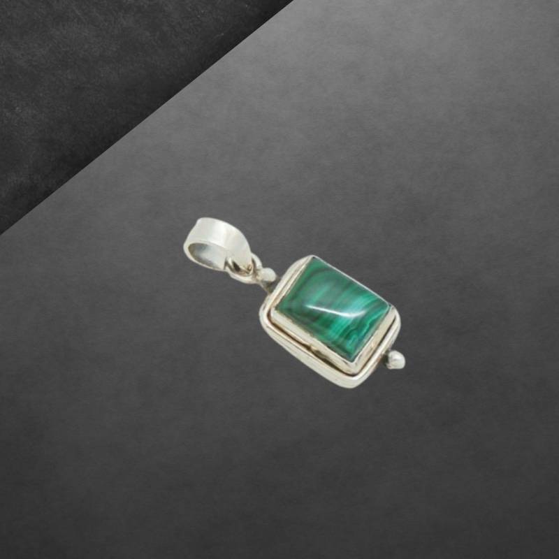Malachit Anhänger Aus 925 Sterling Silber, Dezent Geschwärzt, Marmoriert von ShivasSilver