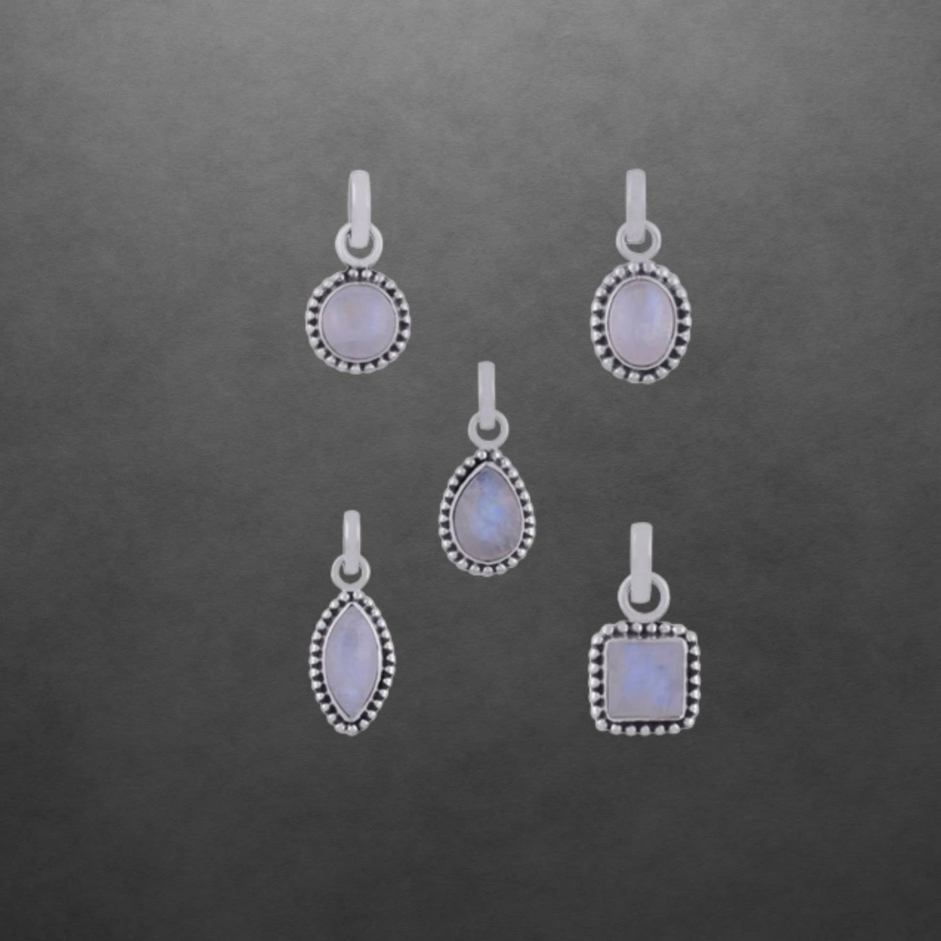 Mondstein Kleiner Anhänger 925 Sterling Silber Geschwärzt Cabochon, Verschiedene Formen von ShivasSilver