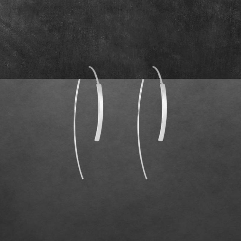 Ohrringe Aus 925 Sterling Silber, Dezent Mattiert, Offene Haken Mit Silikon-Verschlüsse von ShivasSilver