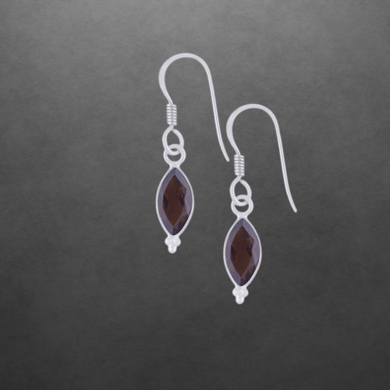 Rauchquarz Ohrringe 925 Sterling Silber, Facettierte Steine, Zierliches Design 66C von ShivasSilver