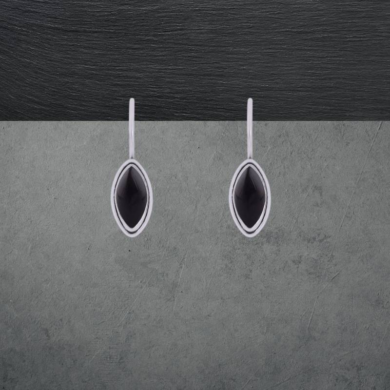 Schwarzer Onyx Ohrringe 925 Sterling Silber, Geschwärzt, Cabochon Mit Hakenverschluss 2399 von ShivasSilver