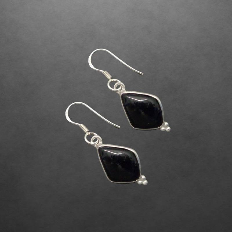 Schwarzer Onyx Ohrringe 925 Sterling Silber Eckige Cabochons 77Z von ShivasSilver