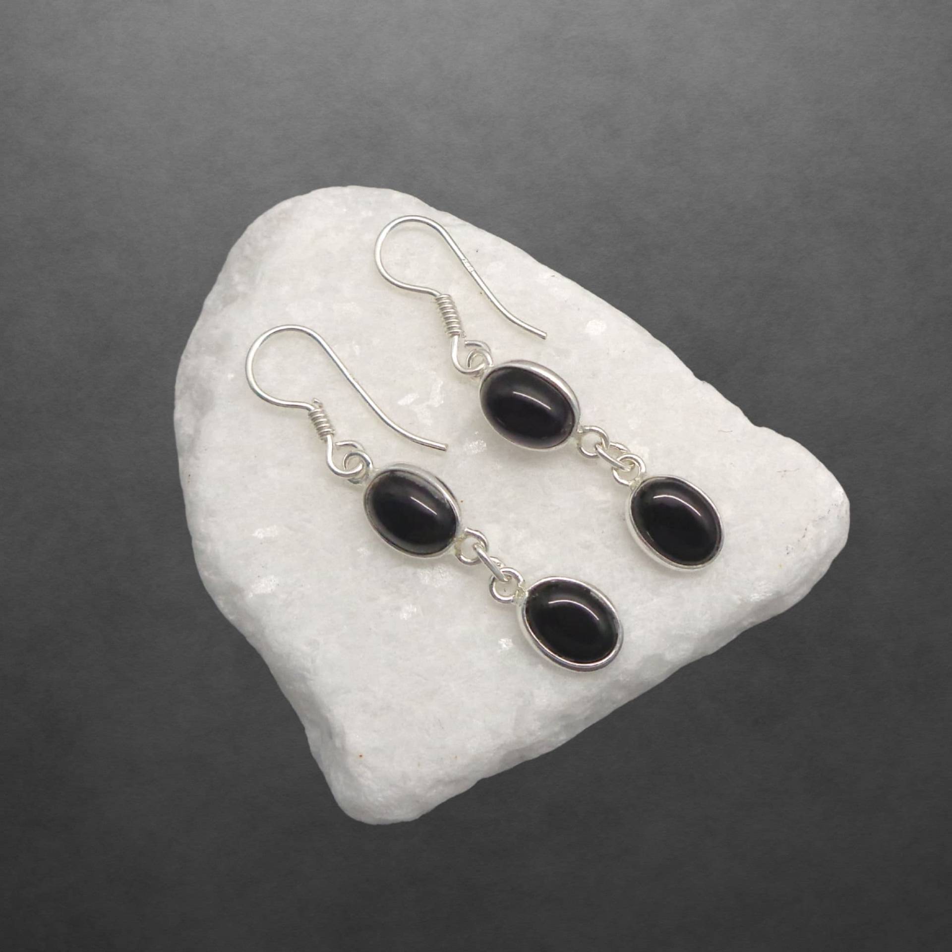 Schwarzer Onyx Ohrringe Aus Sterlingsilber Silberohrringe Mit Schwarzem Stein Geschenke Für Frauen Weihnachtsgeschenk Mädchen Freundin von ShivasSilver