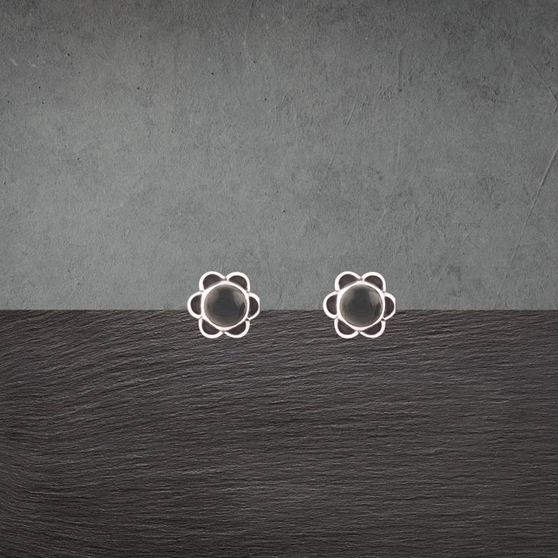 Schwarzer Onyx Ohrstecker 925 Sterling Silber, Geschwärzt, Runder Cabochon 9 Mm Schwarzer Onyx Ohrstecker 925 Sterling Silber, Geschwärzt, Runder Cabochon 9 Mm von ShivasSilver