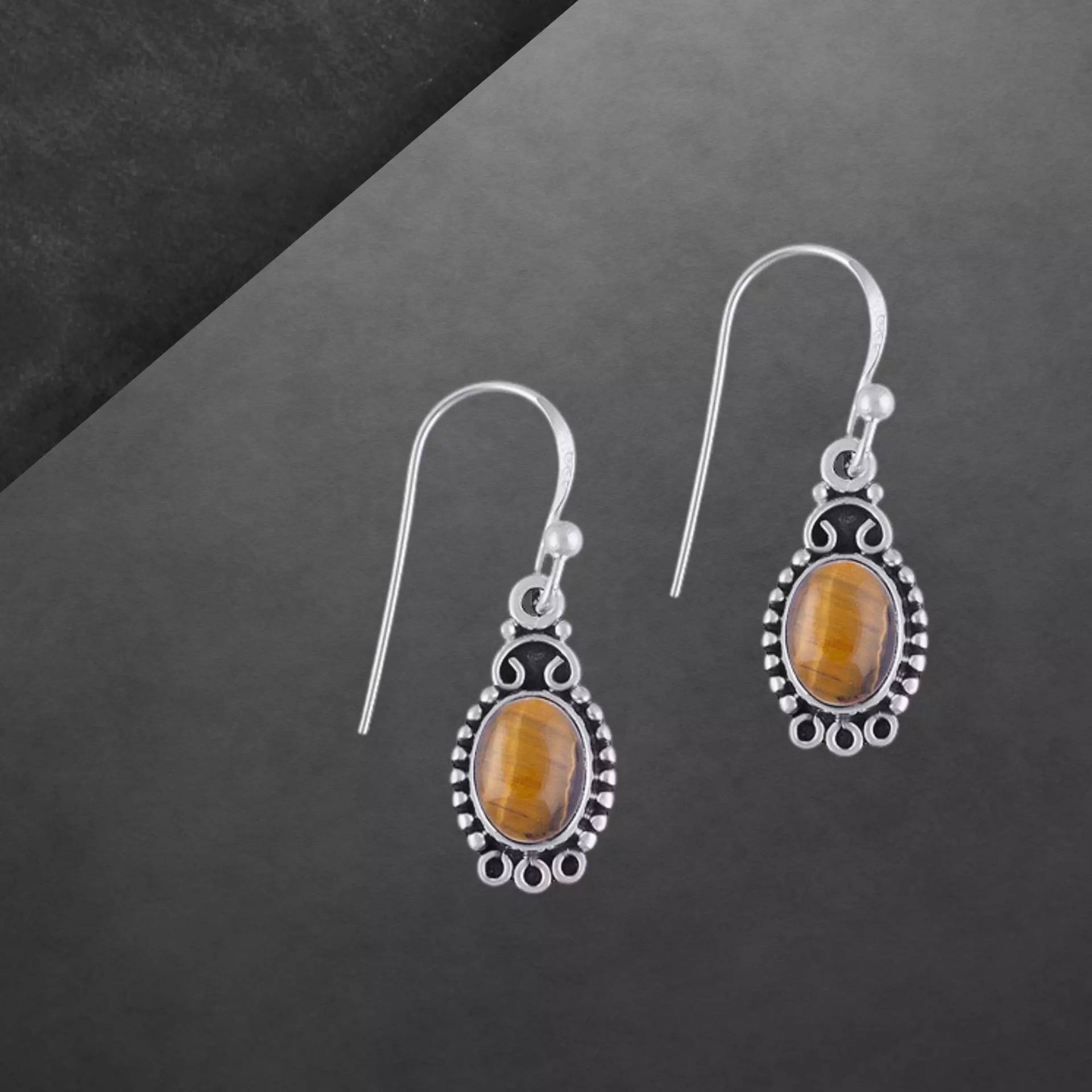 Tigerauge Ohrringe 925 Sterling Silber, Geschwärzt, Cabochon, Maserung Kann Variieren von ShivasSilver