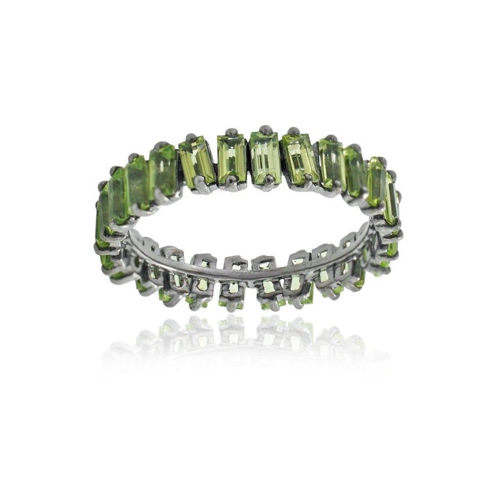 Natürliche Peridot Eternity Band, 925 Sterling Silber Voll Ring, Baguette Cut August Birthstone Grüne Band Natürliche Peridot Eternity Band, 925 Sterling Silber Voll Ring, Baguette Cut August Birthstone Grüne Band von ShivayJewelsDesigns