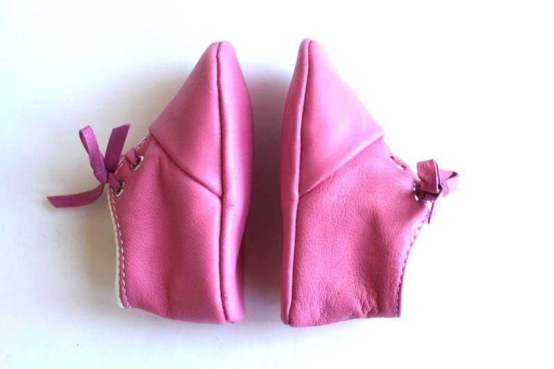 0-3 Monate Hausschuhe Rosa Lammfell von ShoesOWO