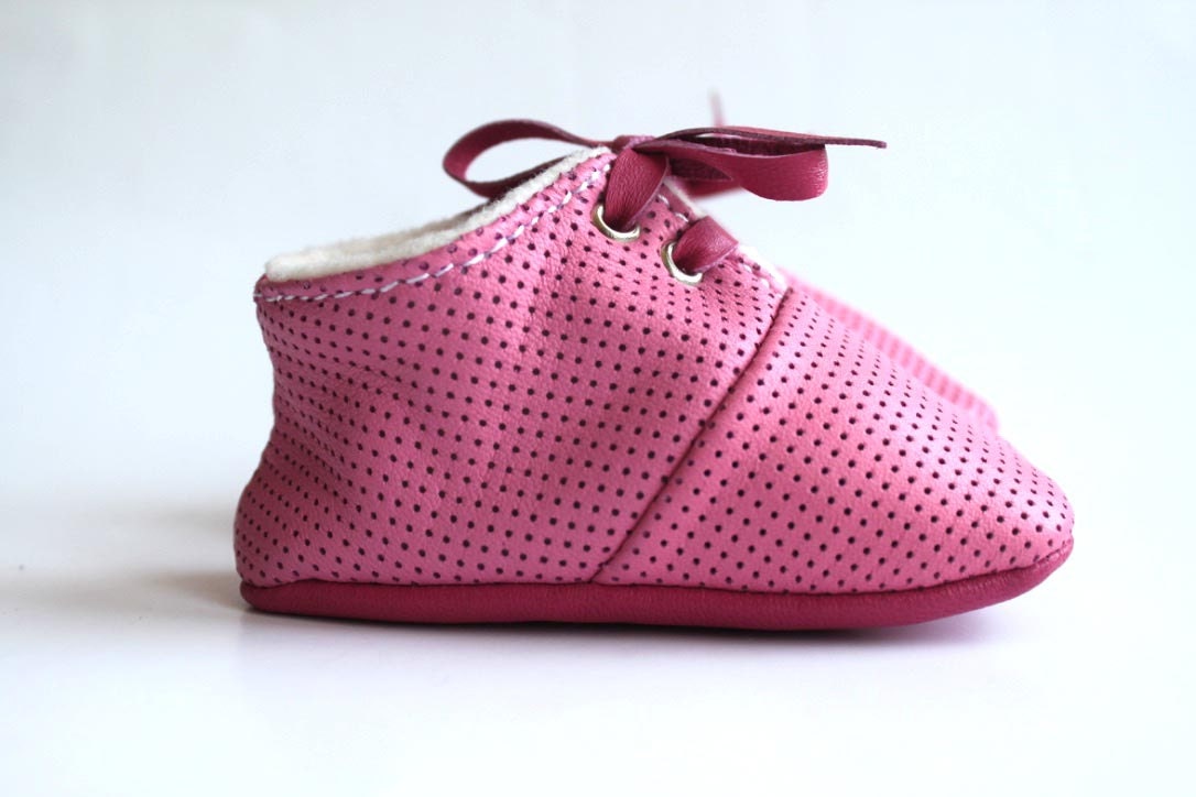 18/24 Monate Babyschuhe/Schuhe Lammfell Rosa von ShoesOWO