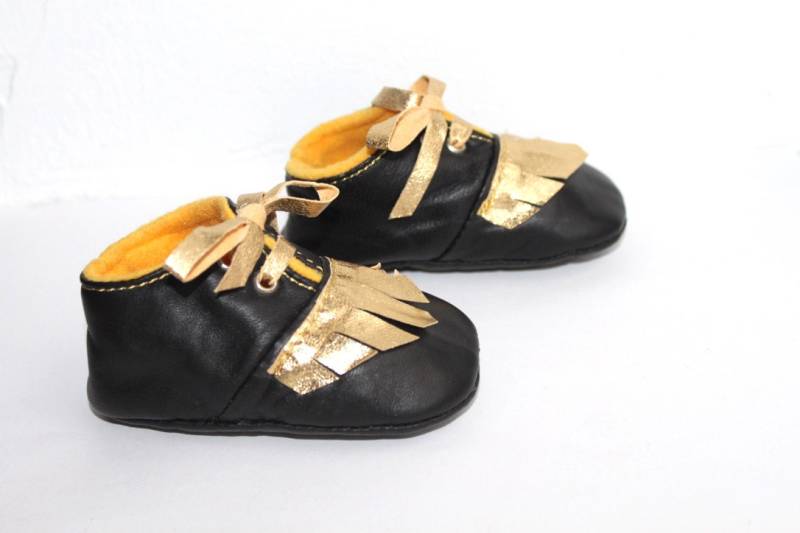 3-6 Monate Babyschuhe/Schuhe Lammfell Schwarz Gold von ShoesOWO