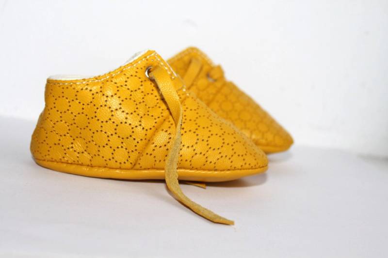 3-6 Monate Babyschuhe/Schuhe Lammfell Senfgelb von ShoesOWO