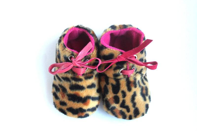 6-12 Monate Hausschuhe/Schuhe Baby Leopard Lammfell von ShoesOWO