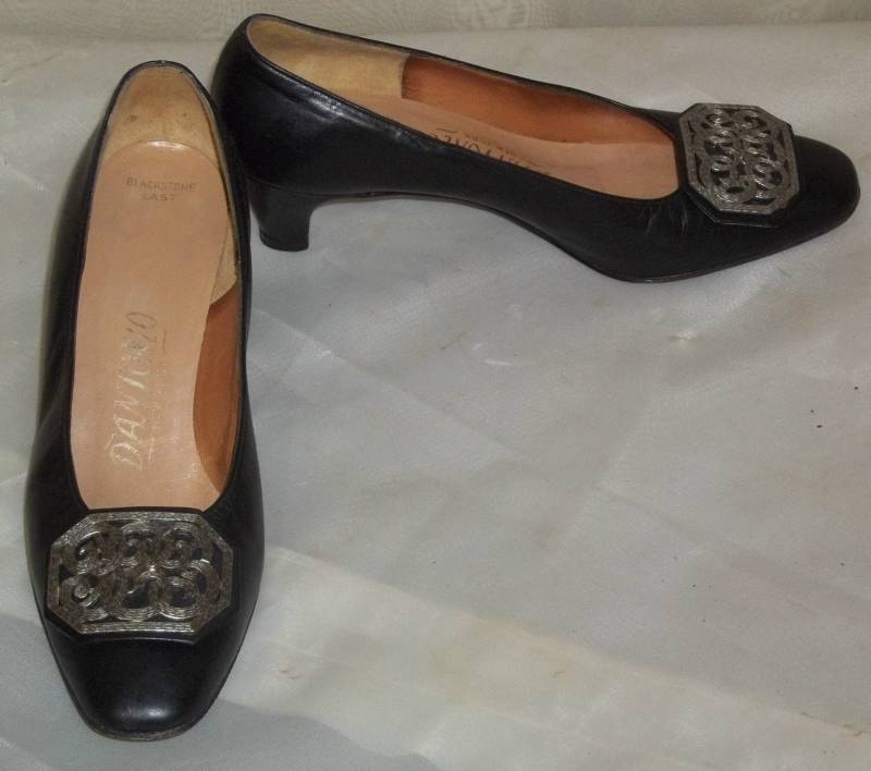 Vintage D'antonio Lederschuhe Pumps 5 A Classic Heels von ShonnasVintage
