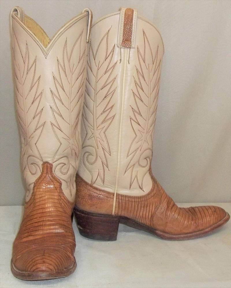 Vintage Damen Eidechse Leder Beige Tan Cowboy Western Stiefel 6 1/2 M von ShonnasVintage