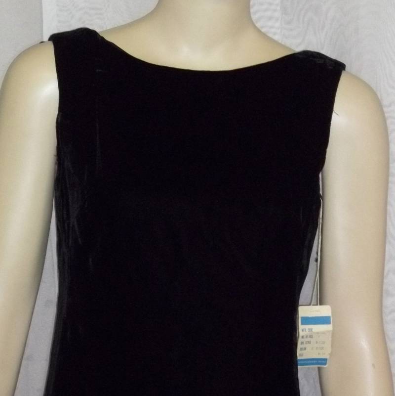 Vintage Deadstock 50Er Jahre Wiggle Sheath Kleid Black Velveteen 9/10 Velvet von ShonnasVintage